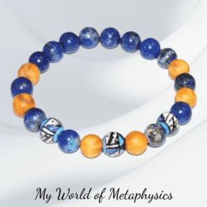 palo santo bracelet, lapis bracelet, palo santo lapis bracelet, lapis lazuli bracelet, 8mm beaded bracelet, wisdom bracelet, protection bracelet, energy clearing bracelet, courage bracelet, spiritual jewelry, gemstone bracelet, crystal bracelet, handmade bracelet, peruvian bracelet, healing bracelet, boho bracelet